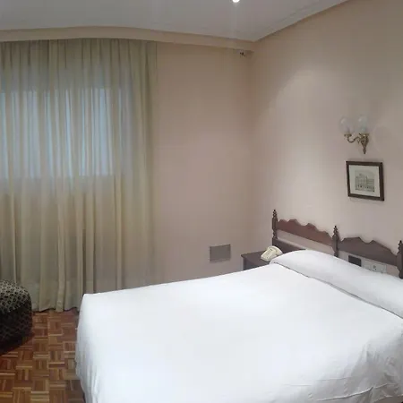 Hotel Castellano Centro