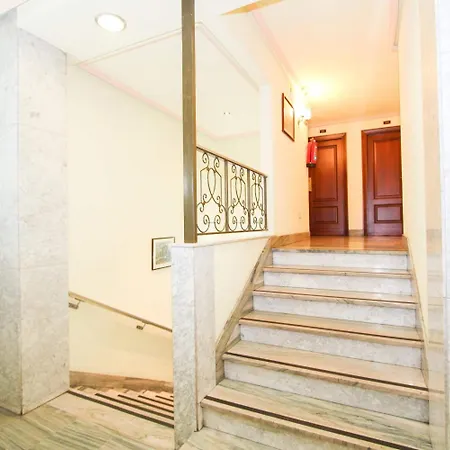 Castellano Centro 2* سلامنكا
