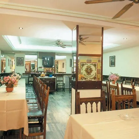 Hotel Castellano Centro