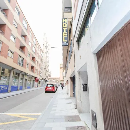 فندق Castellano Centro سلامنكا