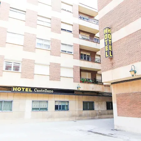 Castellano Centro فندق 2*