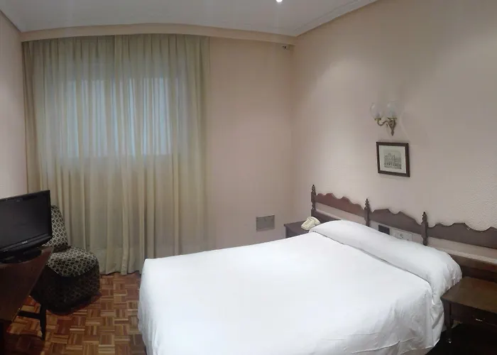 Hotel Castellano Centro