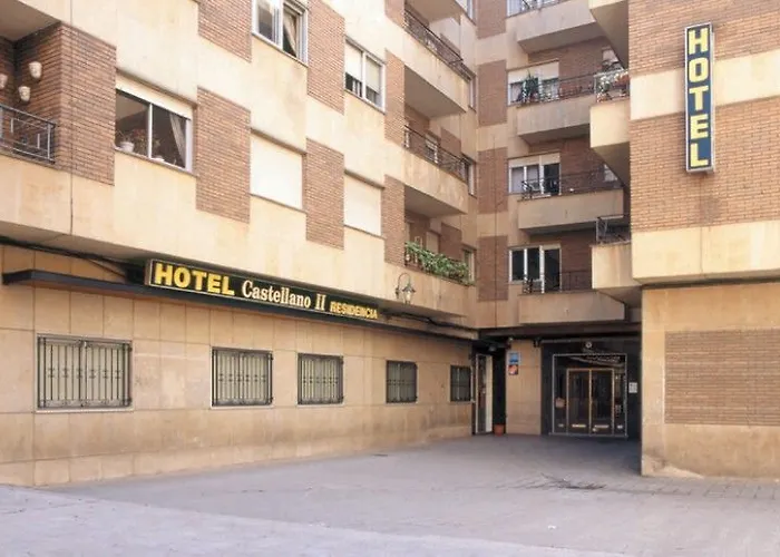 Hotel Castellano Centro 2*